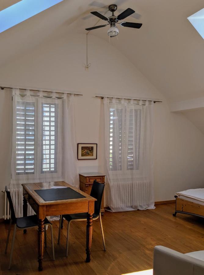 Rooms-zimmer * Neuhausen Am Rheinfall